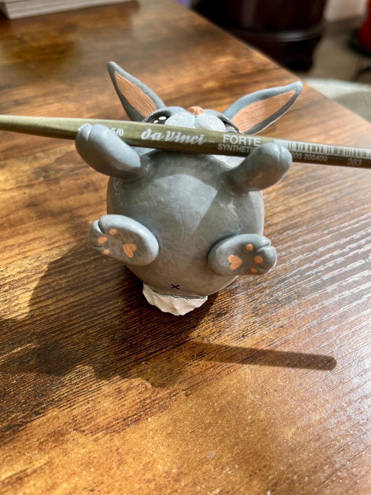 Figurine porte pinceau