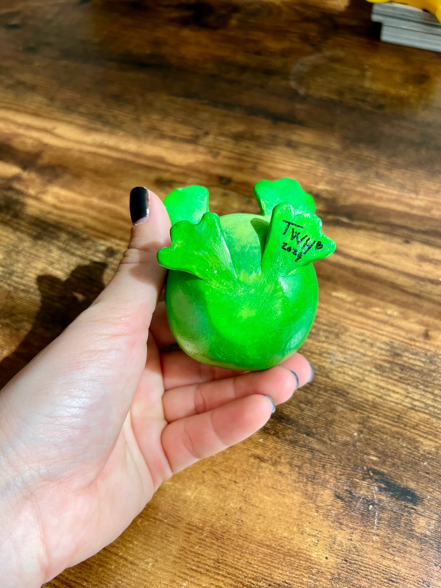 Figurine porte pinceau