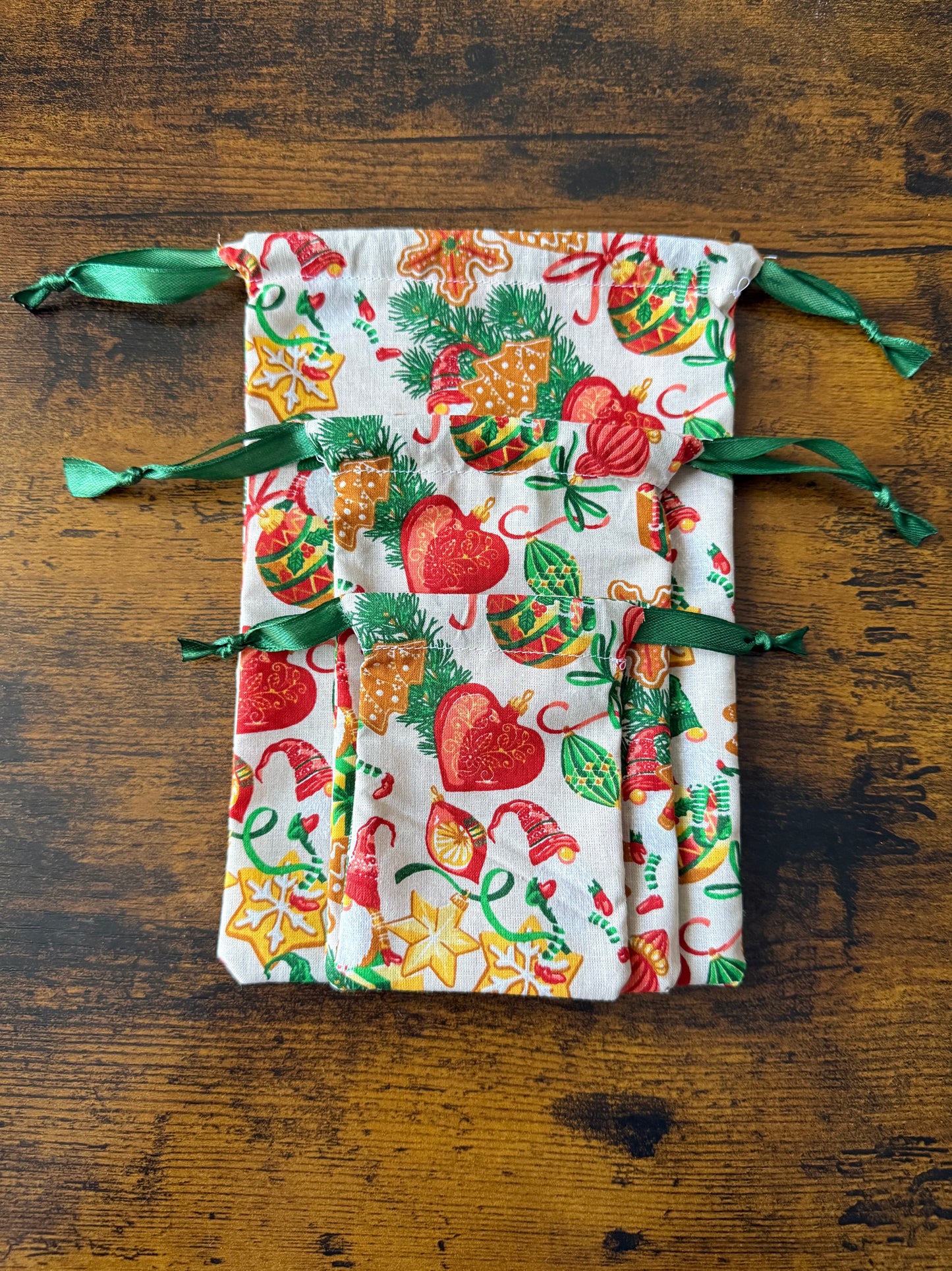 Pochon cadeau beige et vert