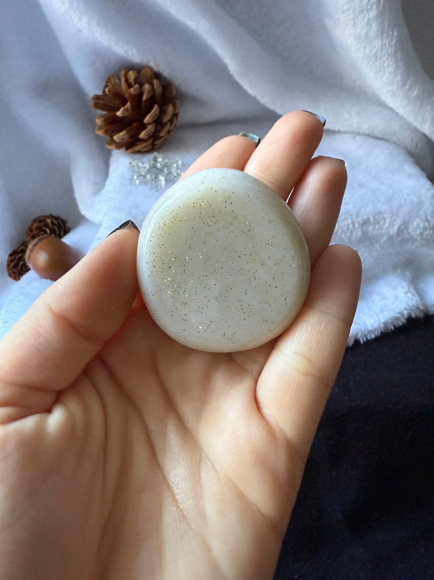 Worry stone Lumis
