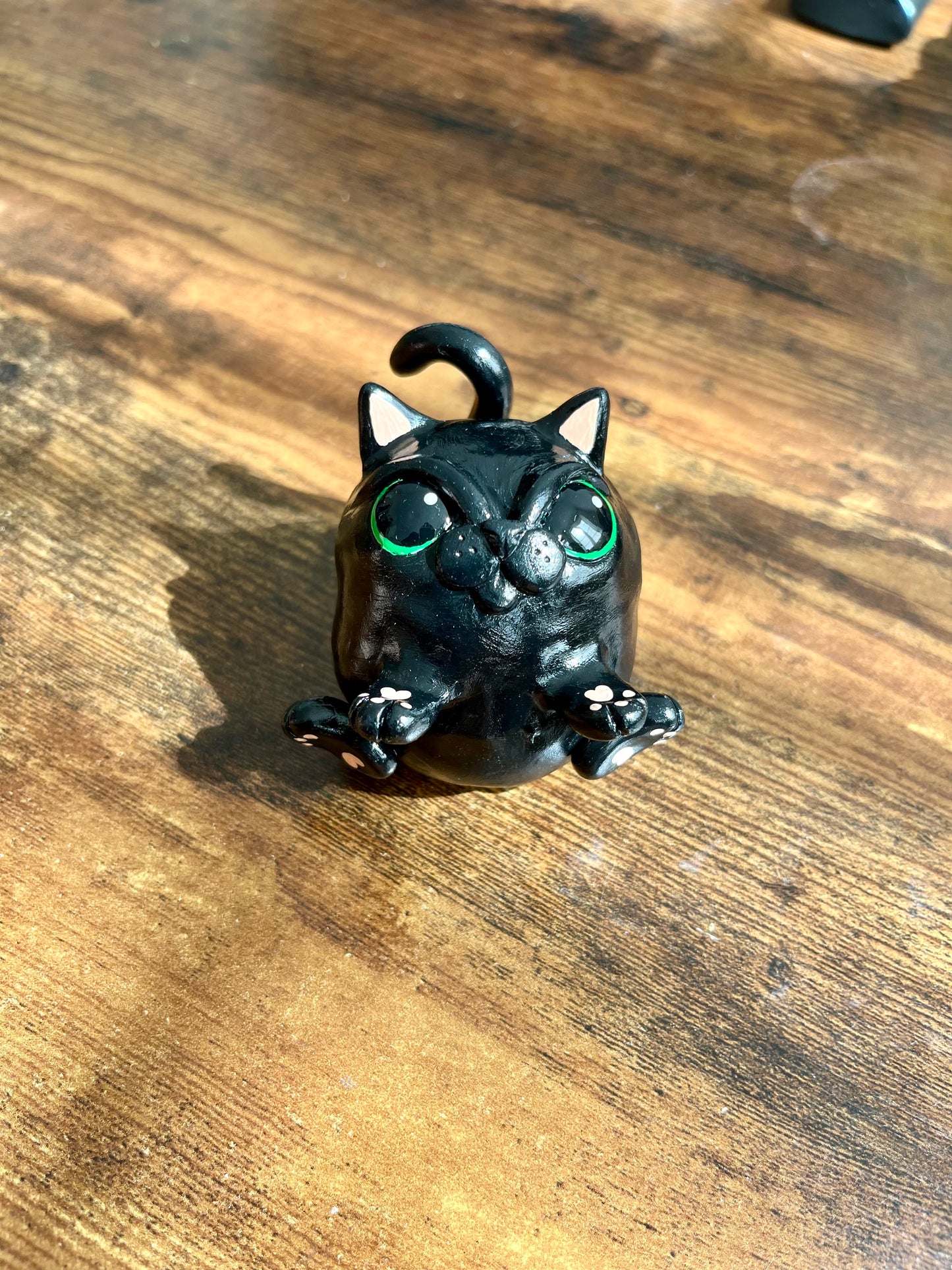 Figurine porte pinceau