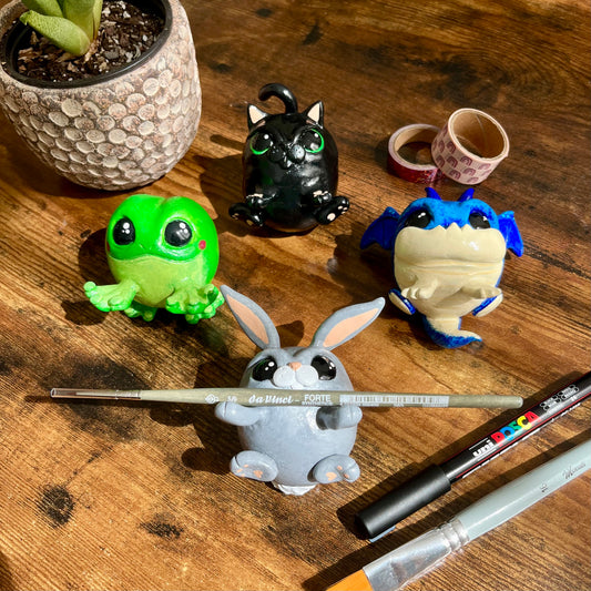 Figurine porte pinceau