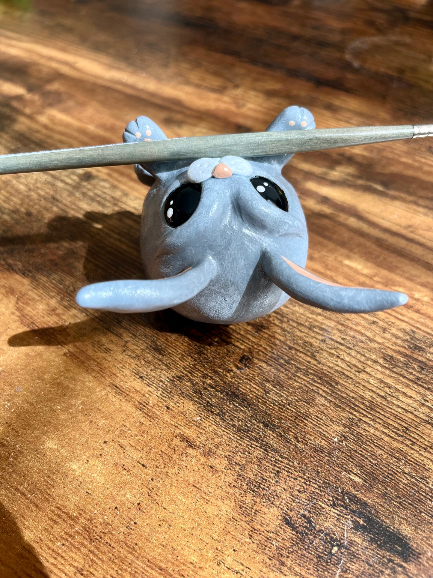 Figurine porte pinceau