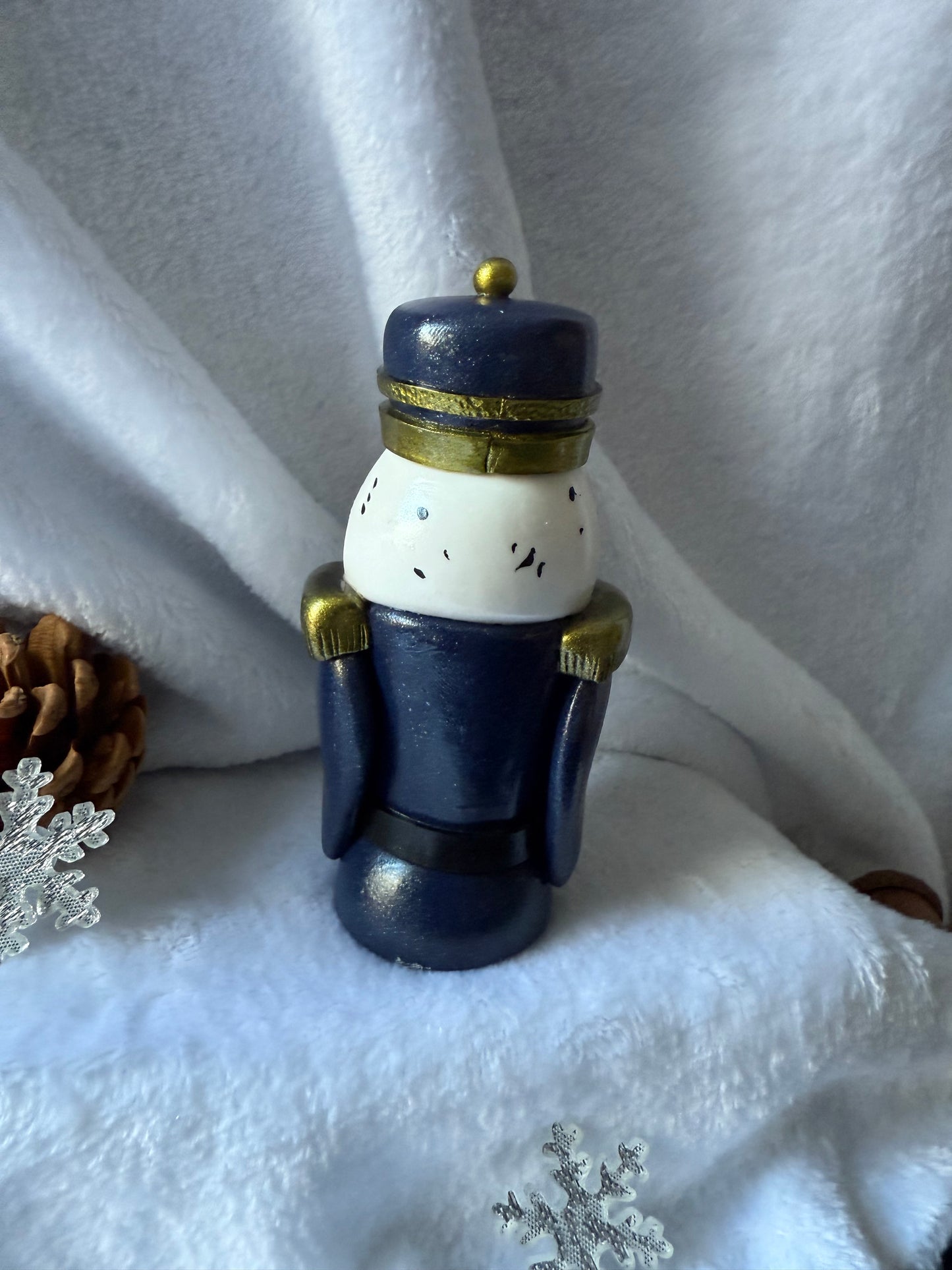 Casse-noisette hibou et chouette