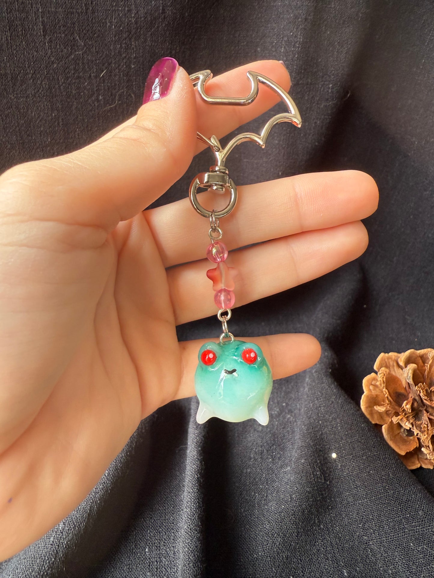 Porte clés grenouille d’Halloween